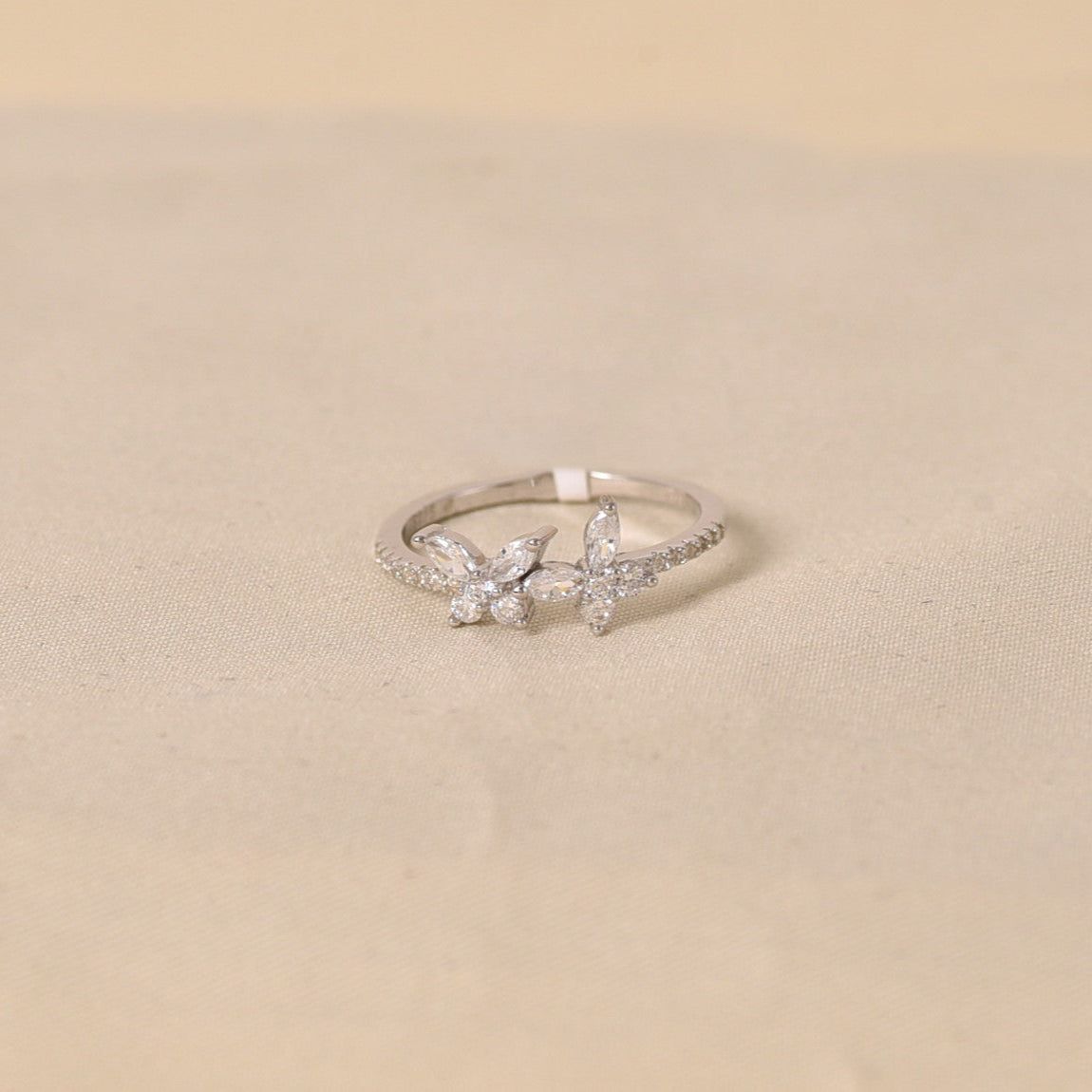 Uniya Ring-Size 10