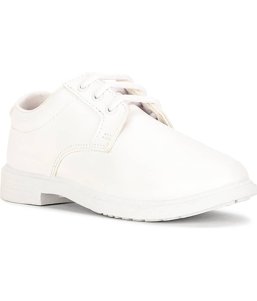 Bata - White Boy's School Shoes ( 1 Pair )