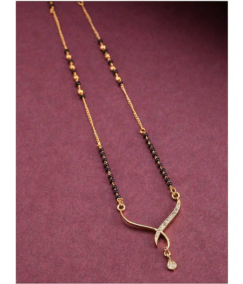 Priyaasi - Golden Mangalsutra ( Pack of 1 )