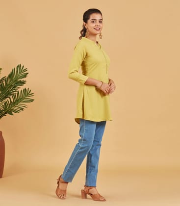 Grass Yellow Short Top-M / Yellow
