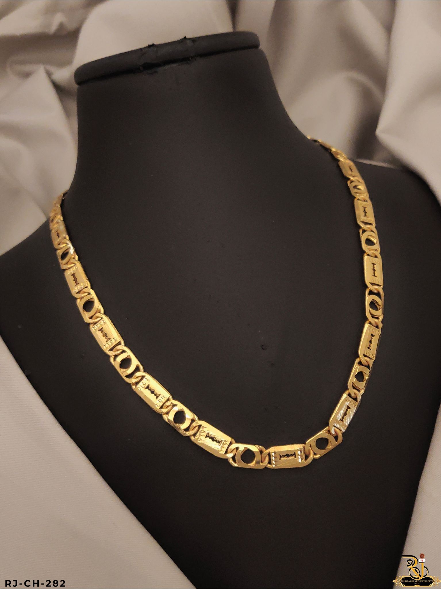 The Royal and mesmerizing Biscuit Design Gold Plated chain for men's-CH-282