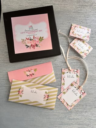 Evergreen Gift Box