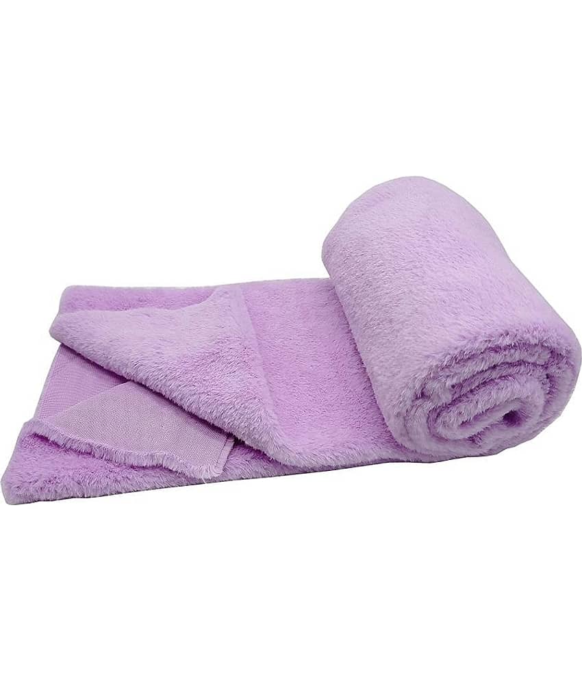 PRANSUNITA Super Soft Rabbit Carpet Fur Cloth, Size 38" x 32", Hair Length 2 cm, Used for Dresses, Home Furnishing, Soft Toys Making, and Jackets Etc, Color - Light Purple