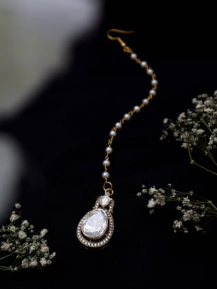 Imaal Polki Pearl Maangtikka-Gold