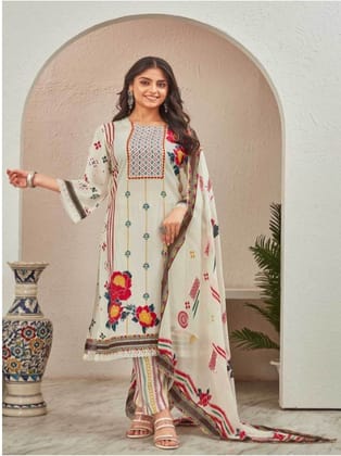 PIRRA DESIGNS Women Floral Printed Regular Gotta Patti Kurta with Trousers & With Dupatta