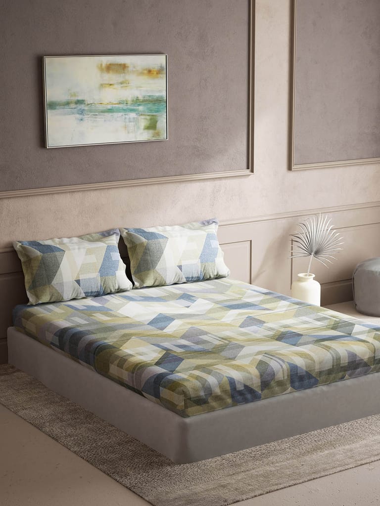 DDecor 100% Combed Cotton Super King Bedsheet with 2 Pillow Covers | Floral 136TC | Soft & Comfortable | Perfect for Everyday Bedroom Use | Maxima Collection | 274 CM X 274 CM