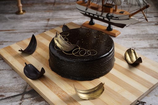 Chocolate Truffle Cake [Eggless]
