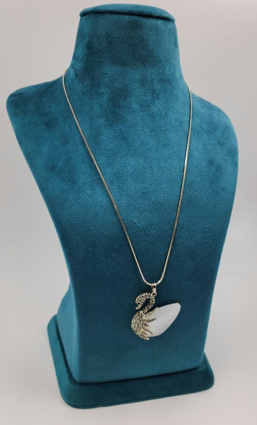 Necklace for women under 999rs