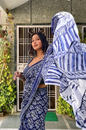 Invaluable 1-Minute Ready To Wear Blue Cotton Saree