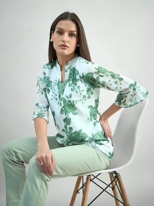 Women Floral Printed Flared Sleeve V-Neck Top-XS