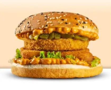 Paneer Twisted Burger
