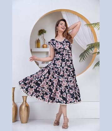HIGHLIGHT FASHION EXPORT Women Crepe Printed Gown ( Black )
