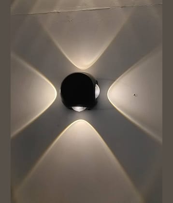 SPARKWORLD Outdoor Wall lights Cool Day Light - Pack of 1