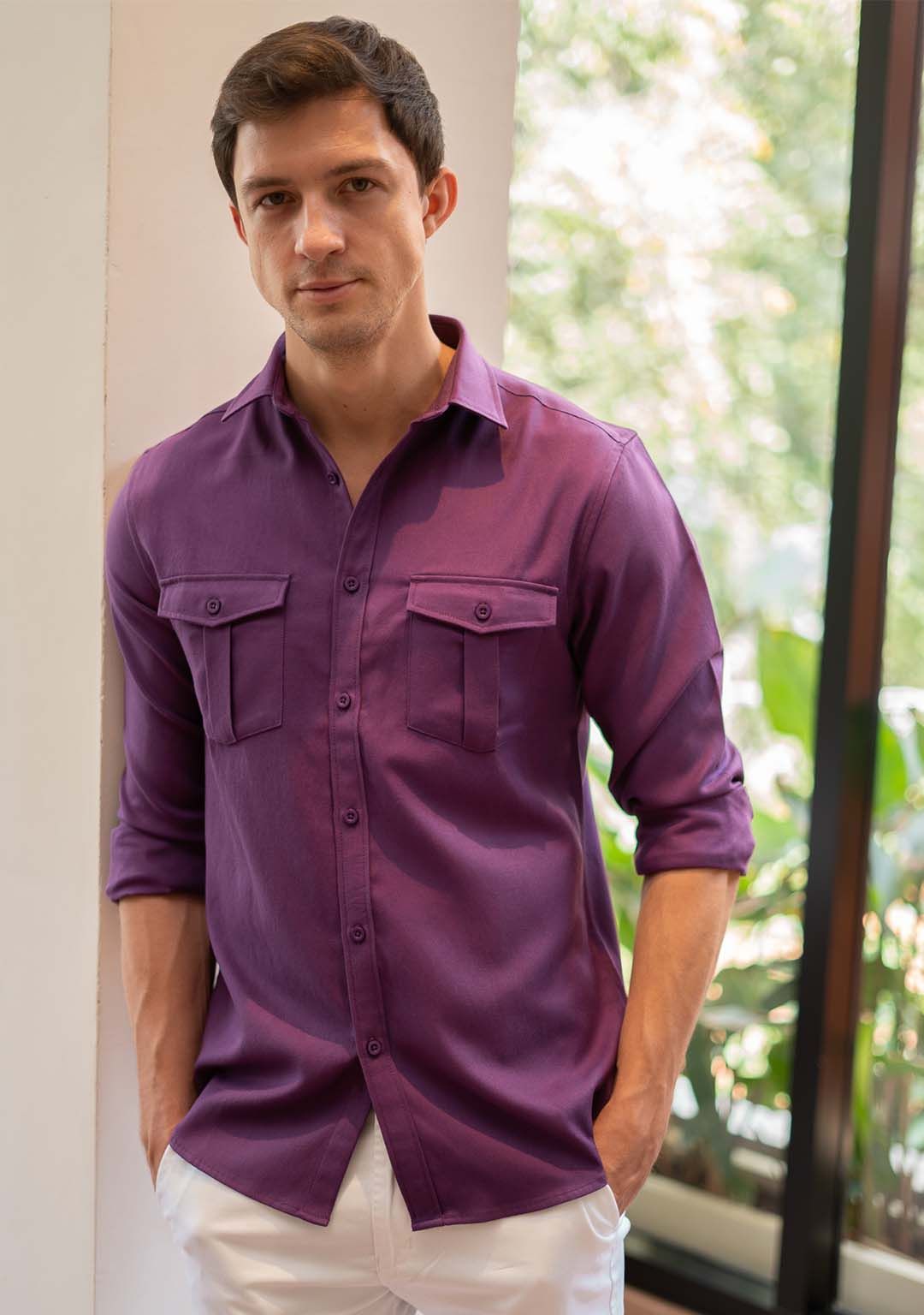 The Utility Shirt in Logan Berry-S · 38 - 39''