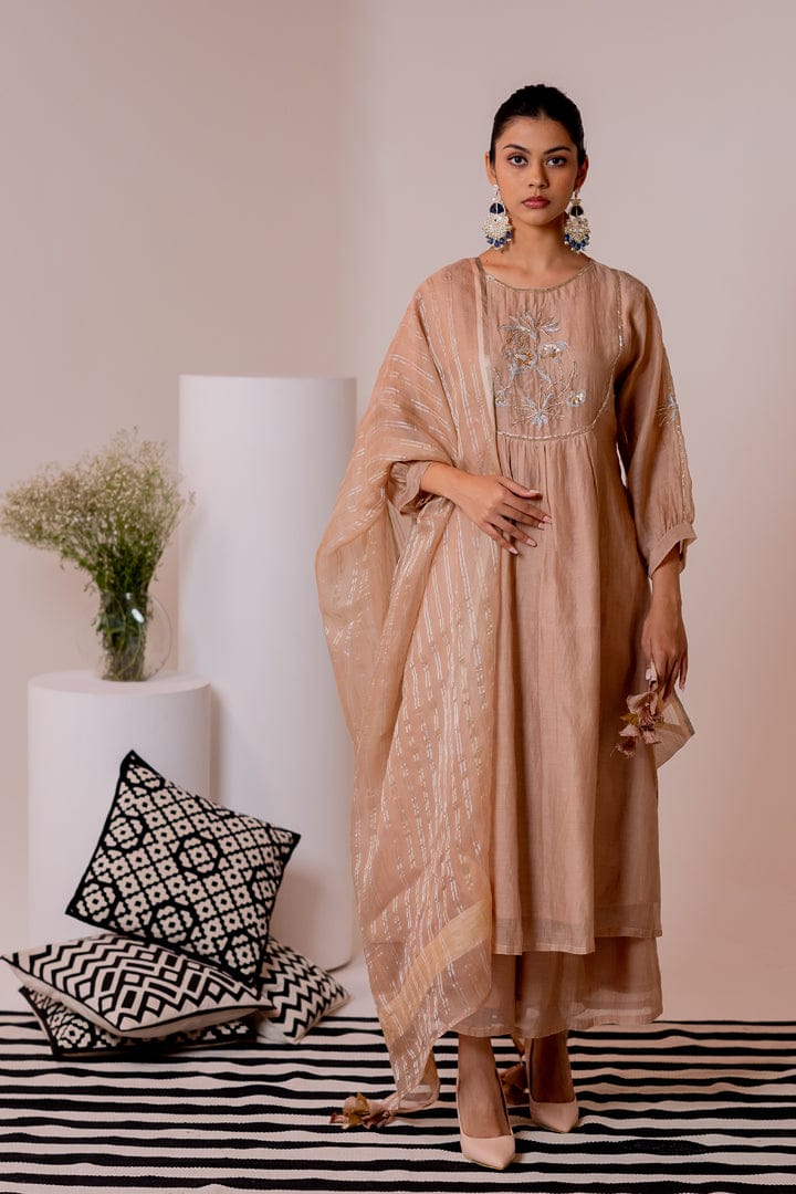 Avin Kurta Set with Organza Dupatta-S