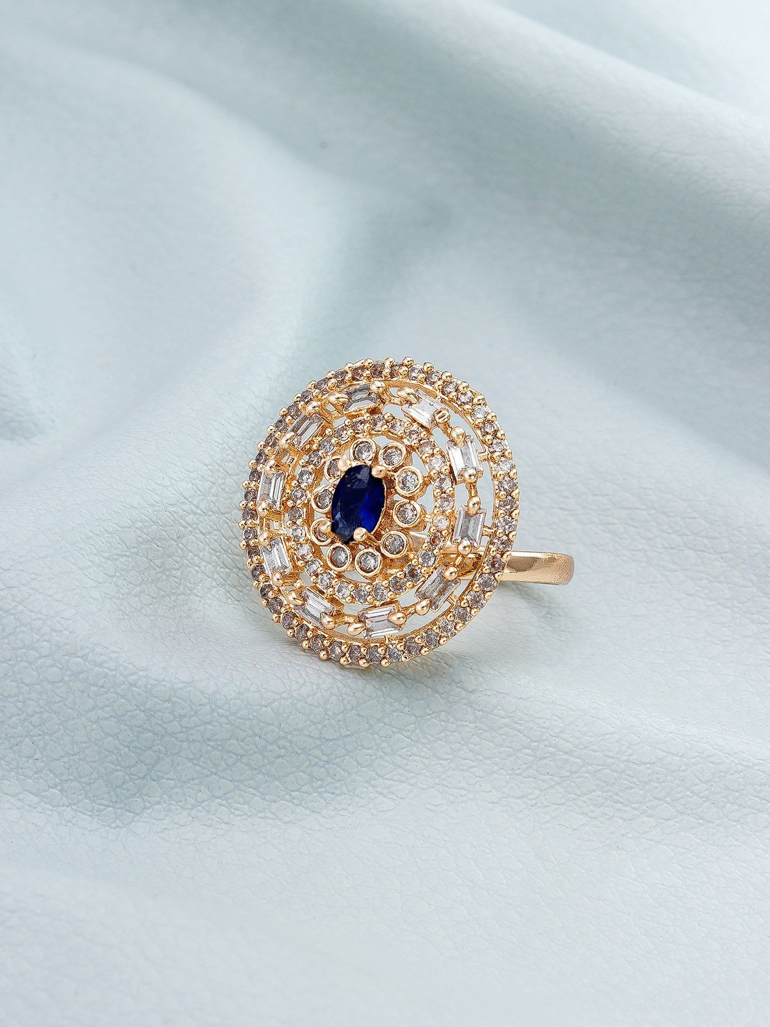Morison Majestic Gold Ring Unparalleled Brilliance