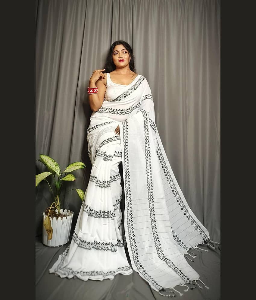 SARADA HANDLOOM Cotton Printed Saree With Unstitched Blouse Piece ( White )