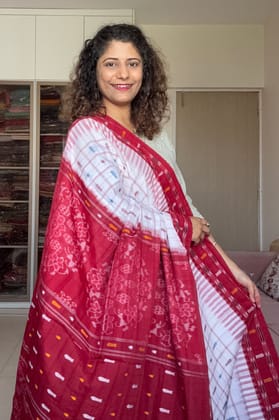 Exclusive Odisha Ikkat Hazaar Buti Cotton Saree- White Maroon