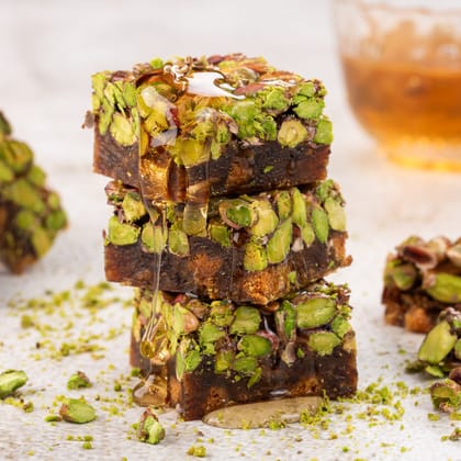 Pistachio Dates Bite-500 gm - Save 5%