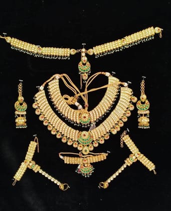 ZEVAR I Kundan Bridal Jewellery Set