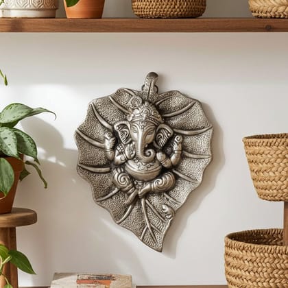 Aluminum Showpiece Ganesh Patta Big Silver Antique Statue (ASMAS095 C) Aluminum Showpiece Ganesh Patta Big Silver Antique Statue (ASMAS095 C)