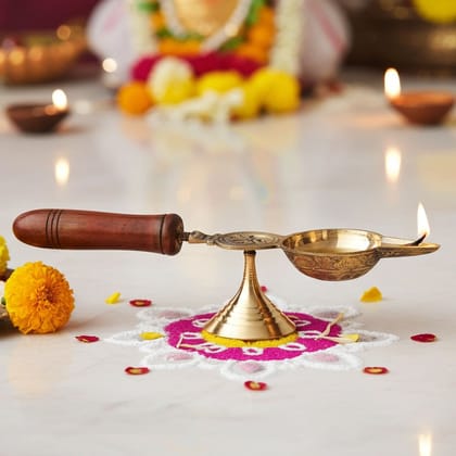 Brass Table Decor Oil Lamp Deepak With Wooden Handle  - Unique Brass Deepak Design, Height : 2.2 Inch (FMAS363 F)