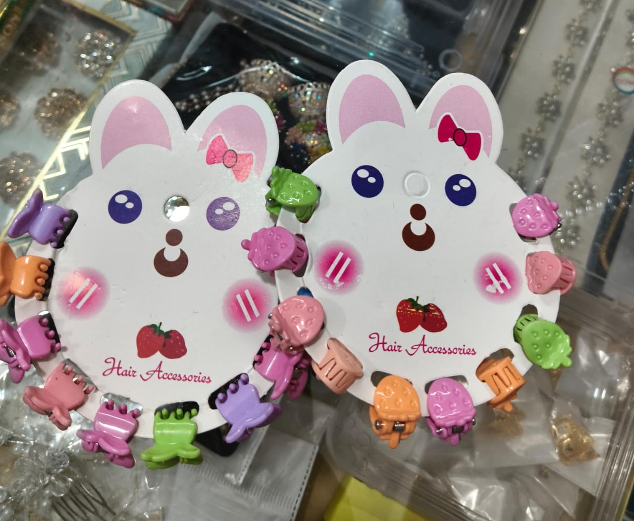 Mini hair clips