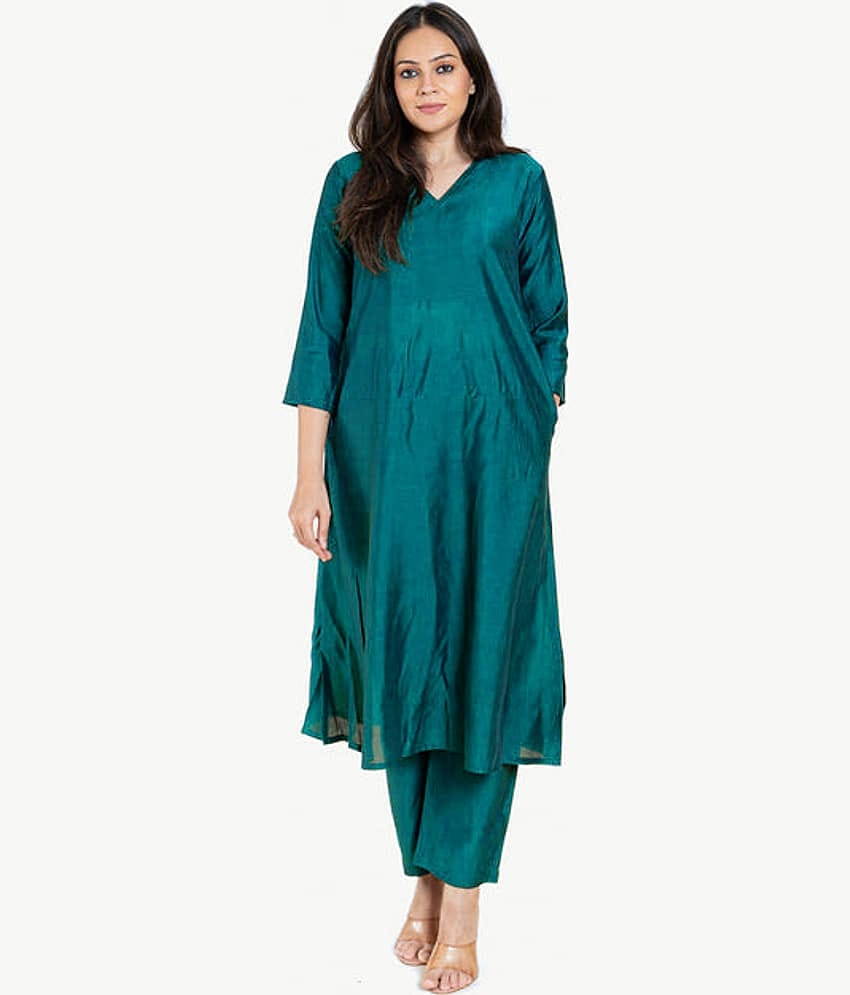 Royal Export Women Chanderi Solid Straight Kurti With Pants ( Olive )