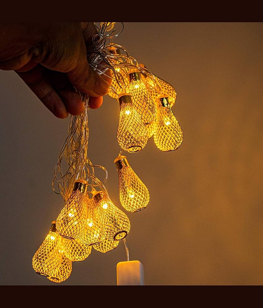 MIRADH Yellow 3Mtr String Light ( Pack of 1 )