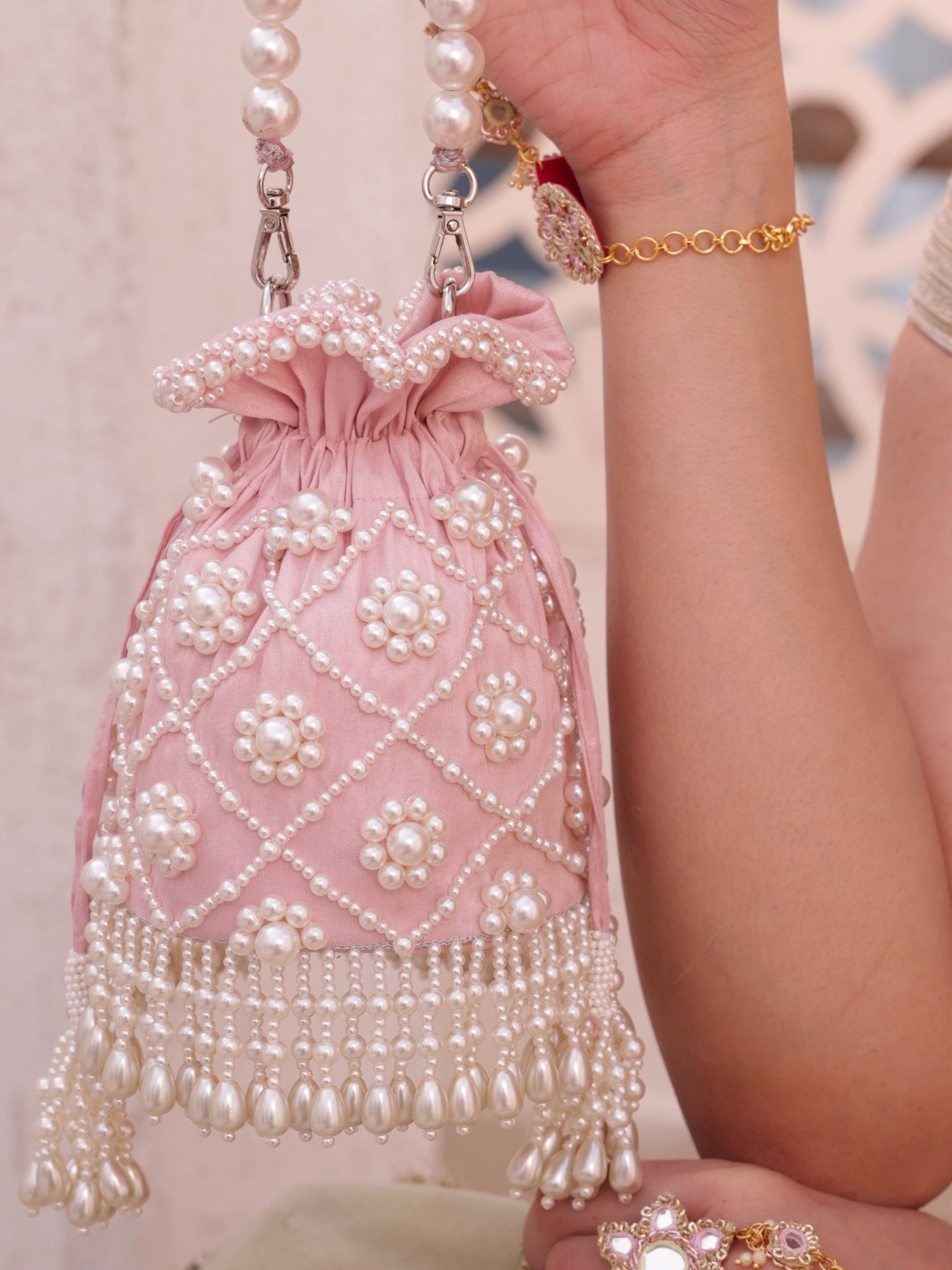 Dil Pearl Potli