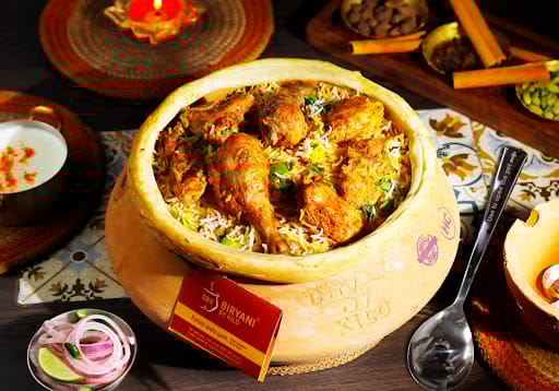 Chicken Hyderabadi Biryani [2 Kg]