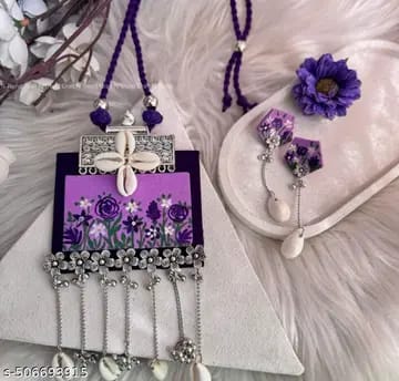 Shimmering Unique Jewellery Sets