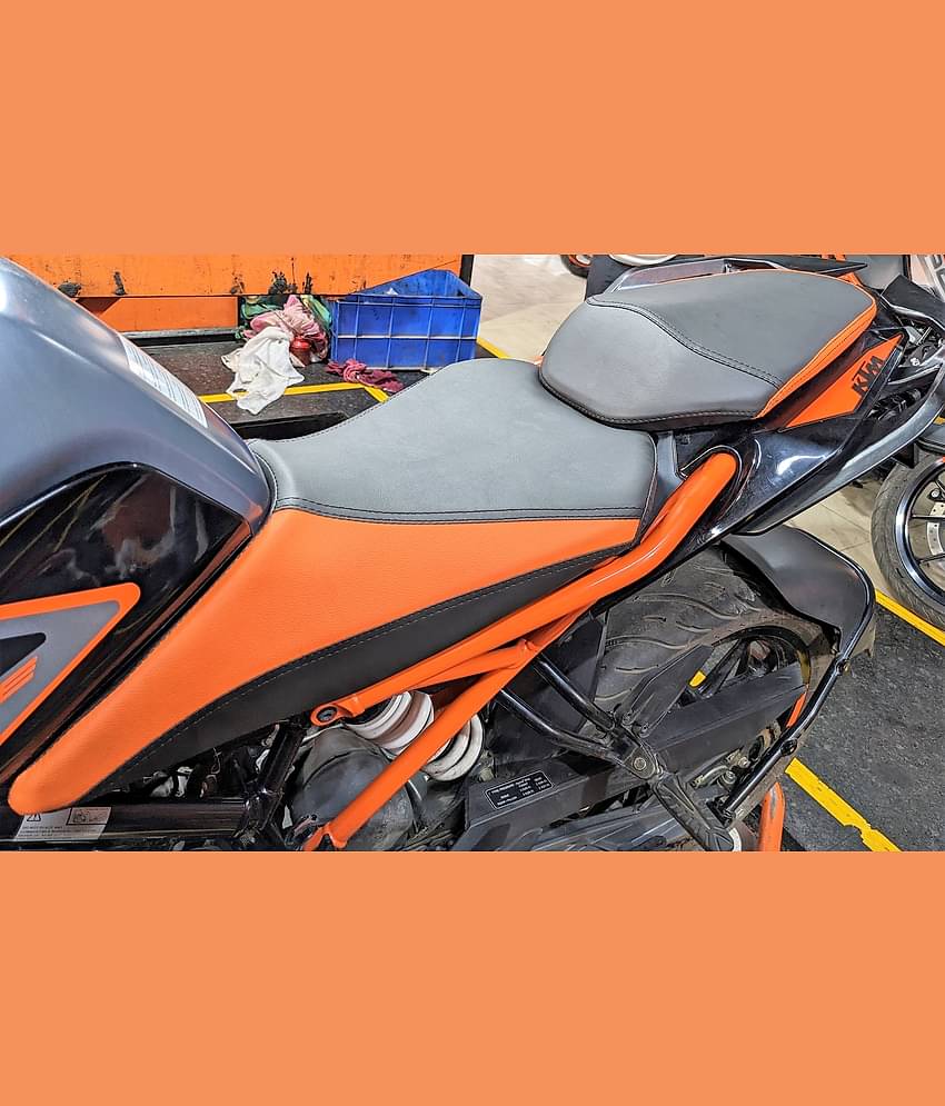KTM DUKE 250 SPLIT BIKE SEAT COVER