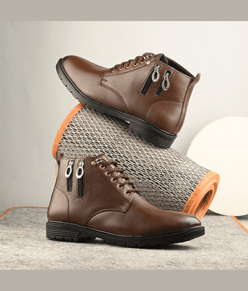 STALAG Brown Men's Hiking & Trekking Boots
