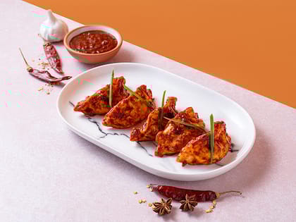 New! Veg. Schezwan Momos