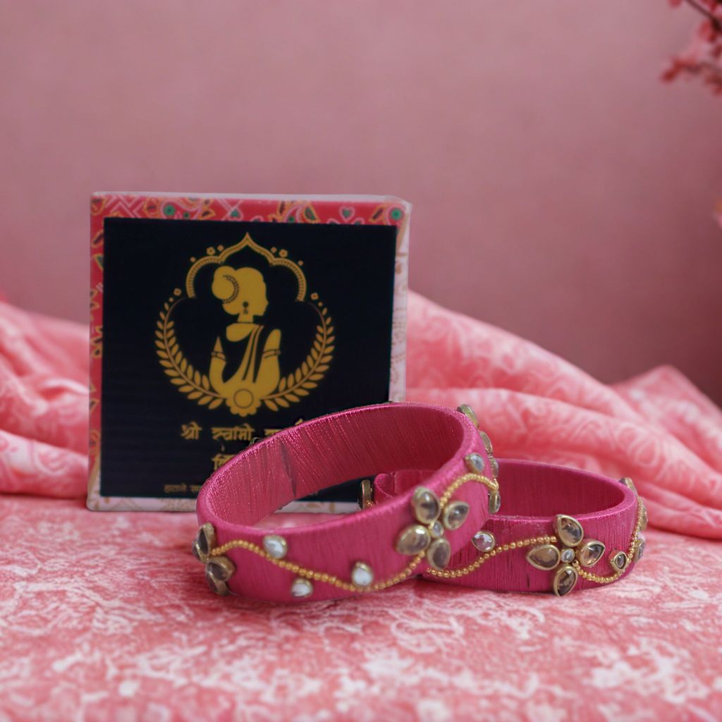 Silk Thread Bangles [9X8X9cm]