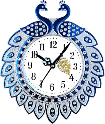 GrabBasket Assymetric Analog Wall Clock