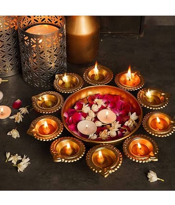 Urban hemlet Gold Floor Metal Tea Light Holder - Pack of 1