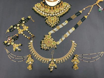ZEVAR I Kundan Bridal Jewellery Set