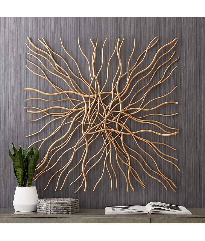 Iron Decorative Plate Gold - Pack of 1