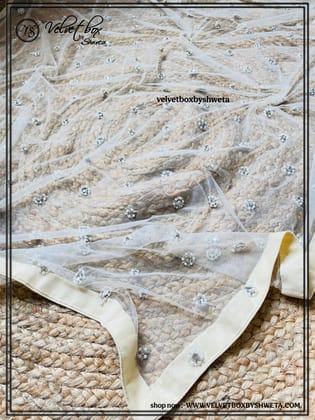 Elizabeth Saree
