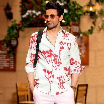 Mushroom Bunch Pistachio Green Casual Pure Linen Full Shirt (Size - S) by BLUE EAGLE Mushroom Bunch Pistachio Green Casual Pure Linen Full Shirt (Size - S) by BLUE EAGLE