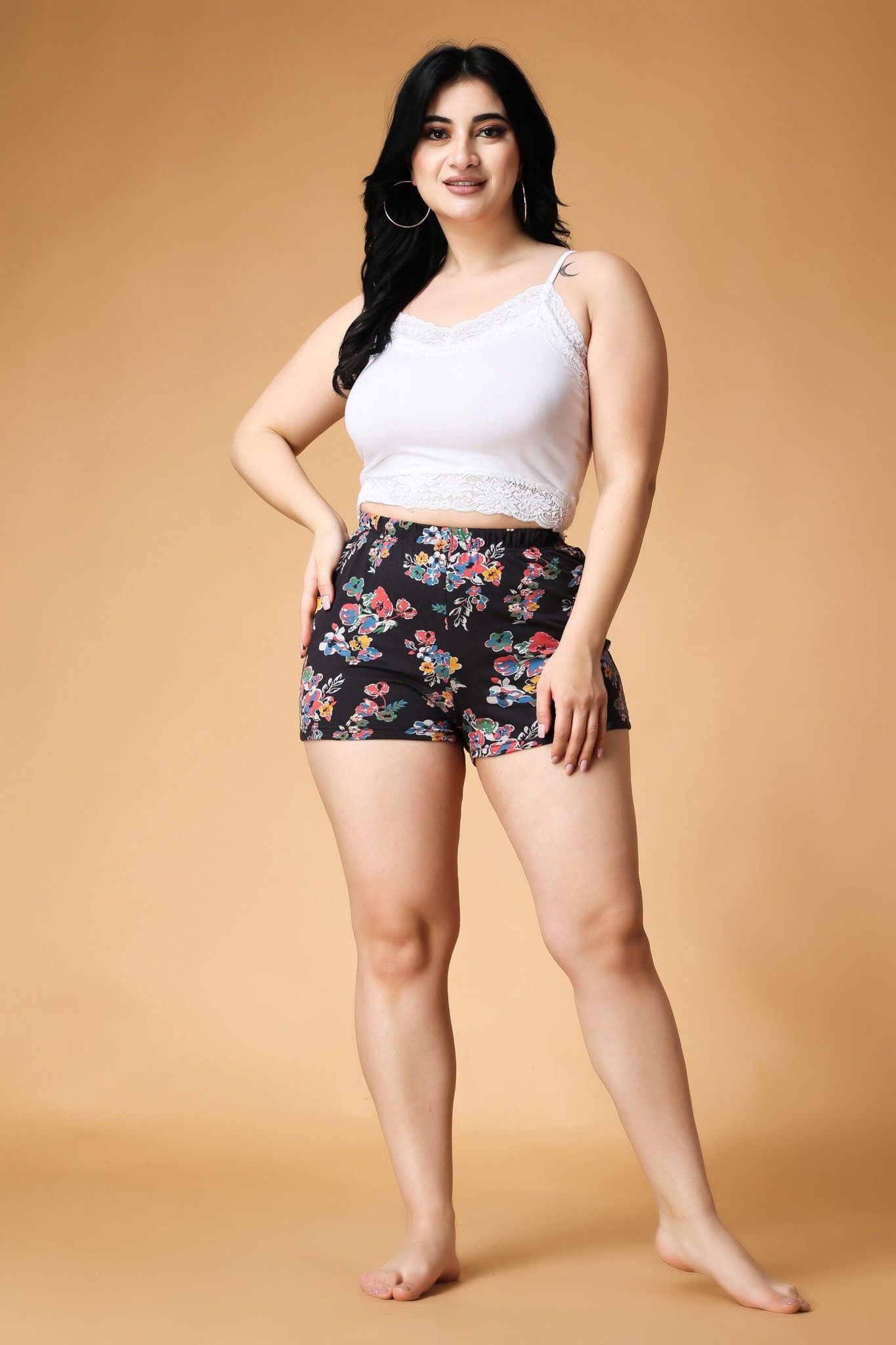 Black Floral Printed Fitted Shorts-L / Black
