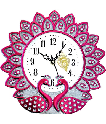 GrabBasket Assymetric Analog Wall Clock