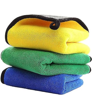 mahek accessories Multicolor 800 GSM Microfiber Cloth For Automobile ( Pack of 3 )