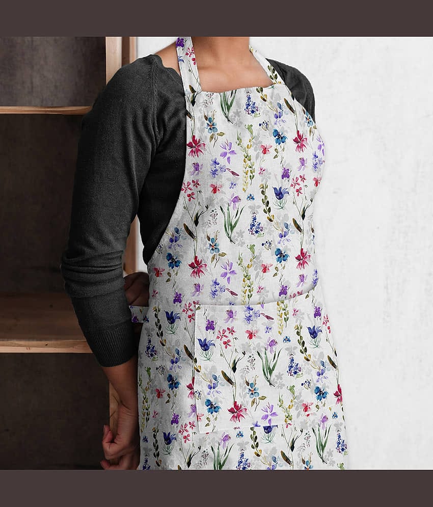 Oasis Hometex Cotton Blend Printed Kitchen Apron with 1 Center Pocket ( Pack of 1 )