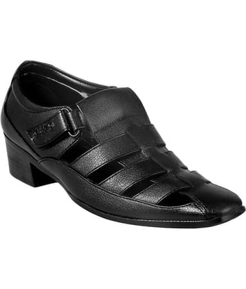 BXXY Black Faux Leather Sandals