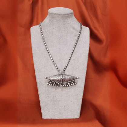 Silva Sutra tribal necklace