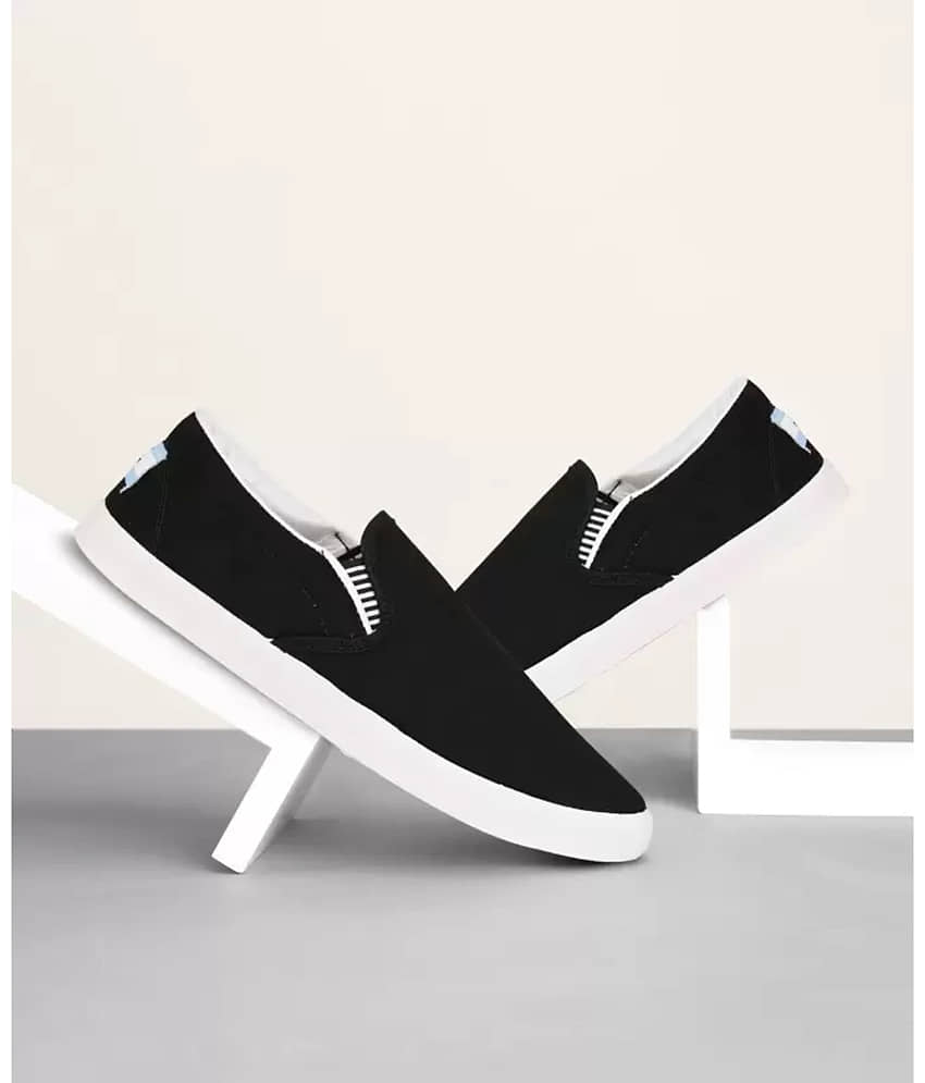 hotstyle PILOT White Men's Sneakers