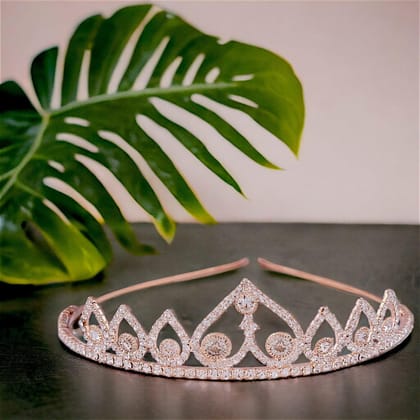Rhinestone-Studded Golden Hair Crown